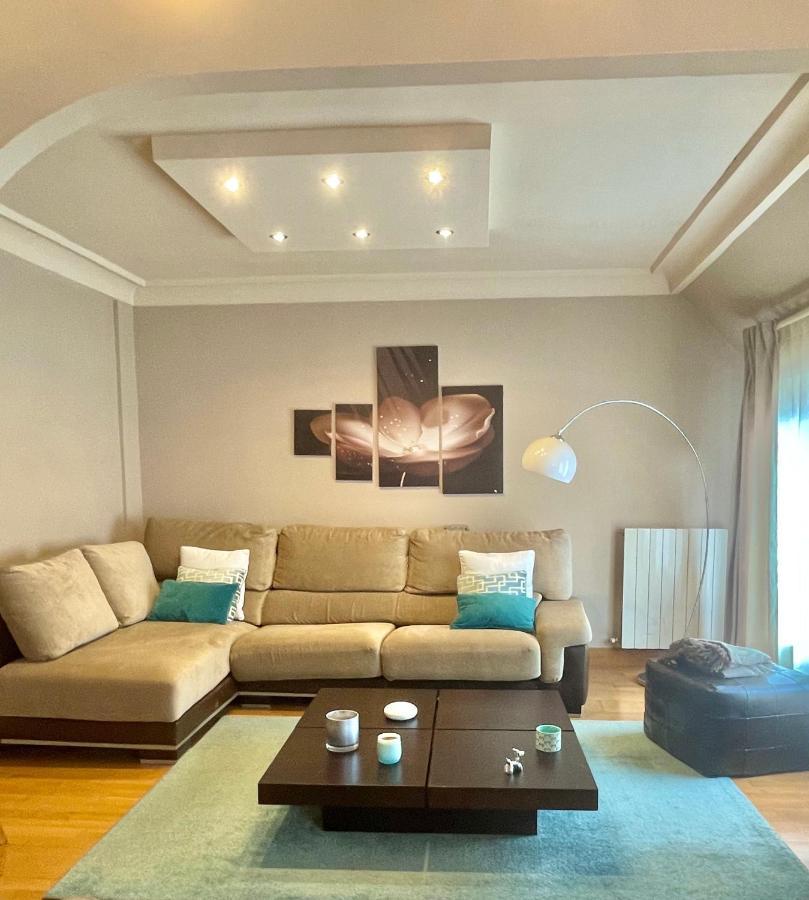 Casco Viejo Apartment Bilbao Bagian luar foto